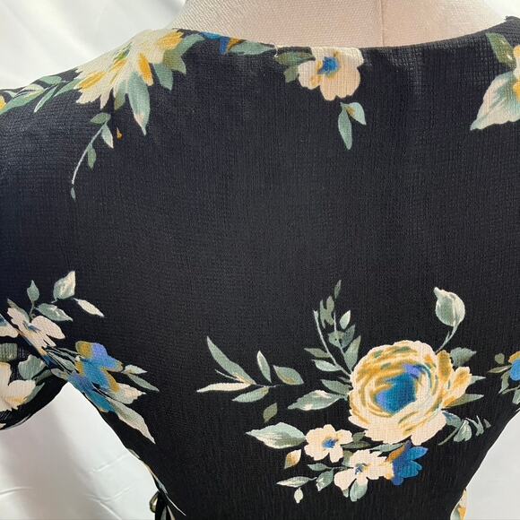 Lush Floral Wrap Dress‎ Womens XS New Black Blue Boho Feminine Wedding - Picture 9 of 13
